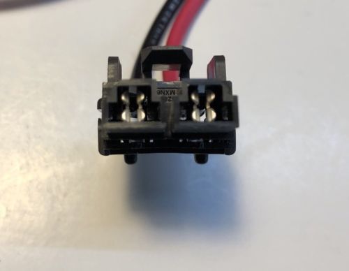 Motorola XPR8400 Battery Cable