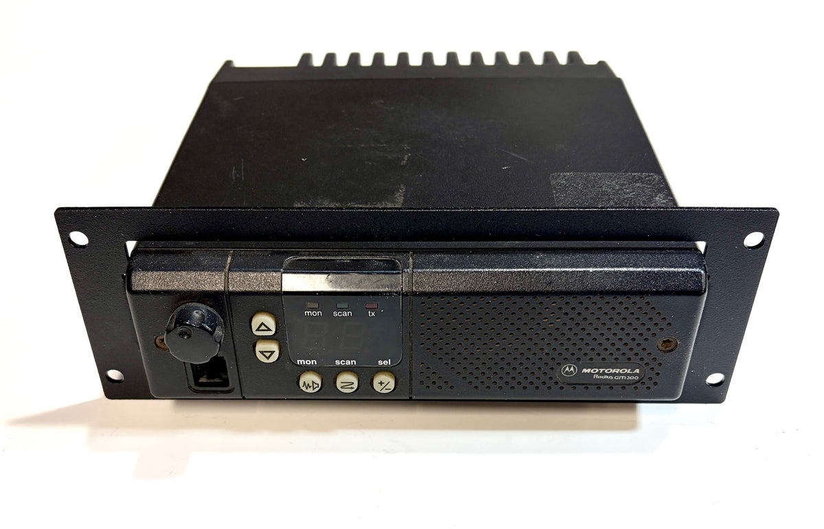 Radio Mounting Bezel for HAVIS Consoles 3"