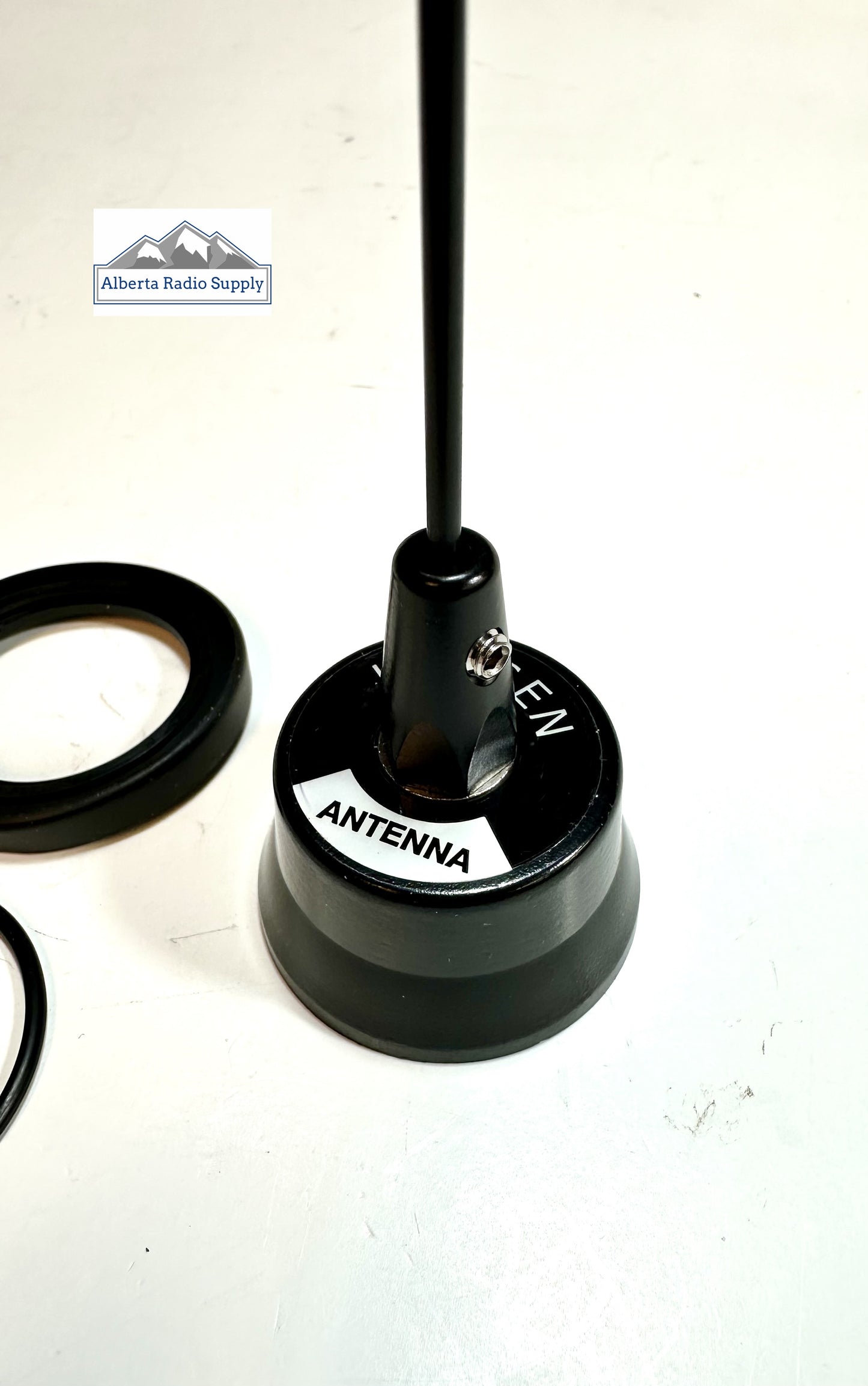 Larsen NMO150/450/800 scanner antenna Alberta Radio Supply